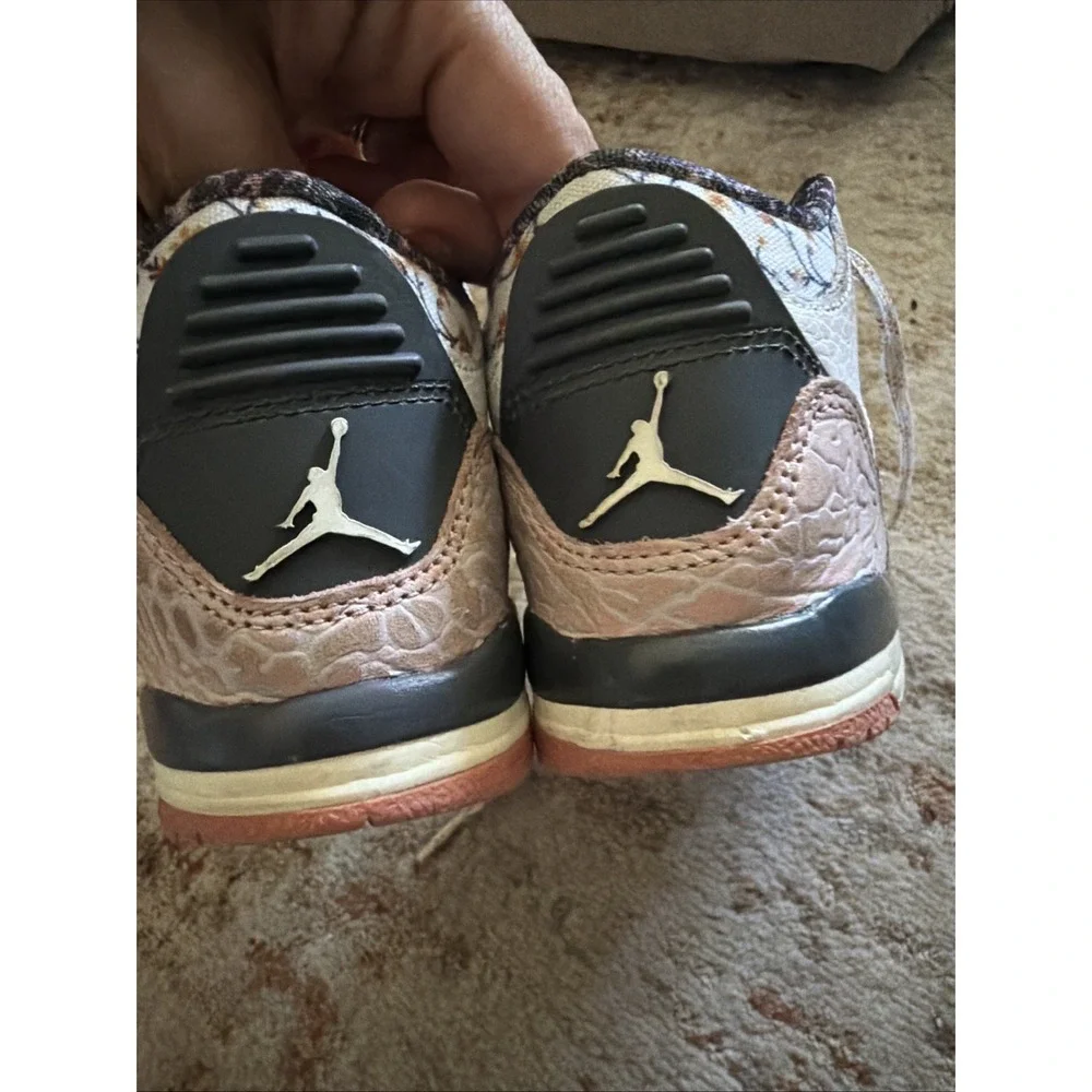Nike Air Jordan 3 Retro Vintage Floral FQ9175-100 Toddler Baby Size 10C
